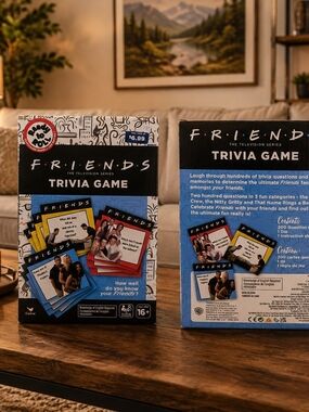 FRIENDS Trivia Game – Blue, Black & Red Decks